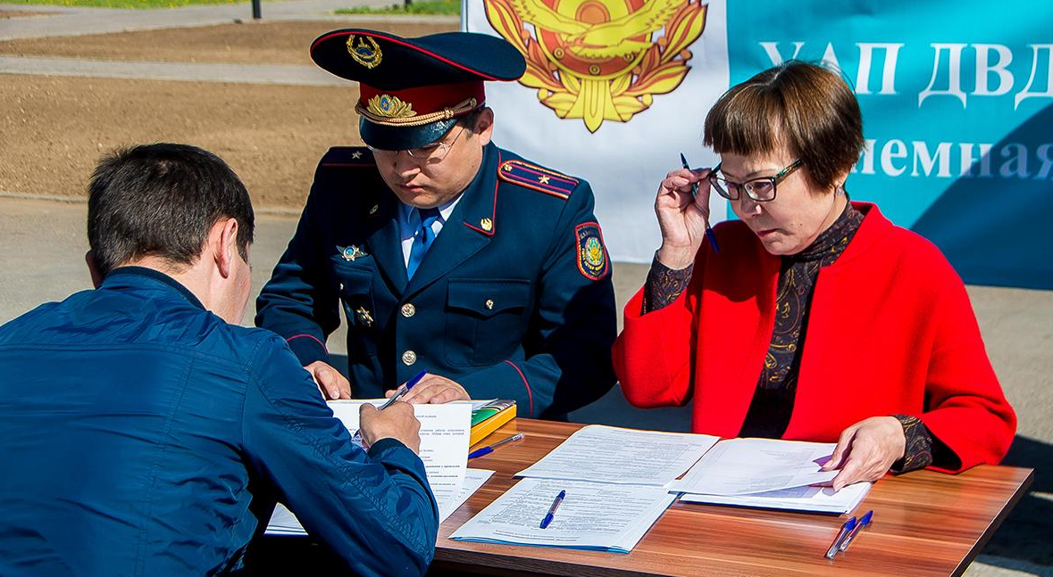 Полицейлер экстремизм мен киберқылмыстың  алдын алу бойынша кездесу өткізді