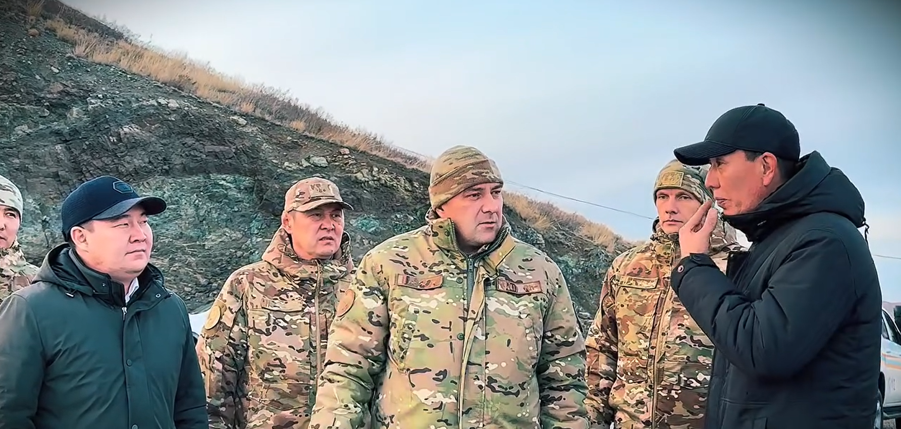 В целях контроля за ходом подготовительных мероприятий к паводковому периоду на территории района с рабочим визитом в Каргалинский район прибыл заместитель председателя Комитета гражданской обороны и чрезвычайных ситуаций Министерства по чрезвычайным ситуациям Республики Казахстан, полковник А.С. Советов.