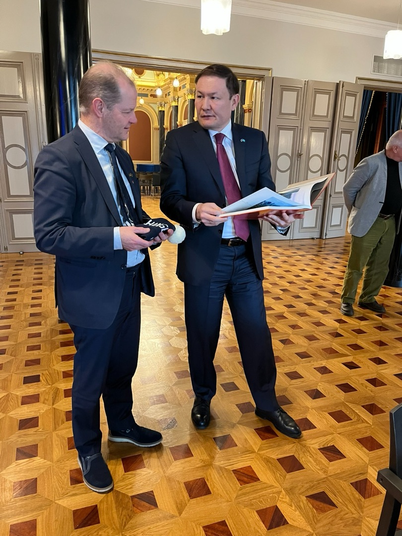 Оулуда цифрлық серіктестік үшін жаңа мүмкіндіктер талқыланды