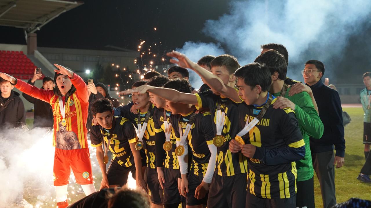 Казахстанские студенты, обучающиеся в Турции, провели итоговую встречу года в городе Афион