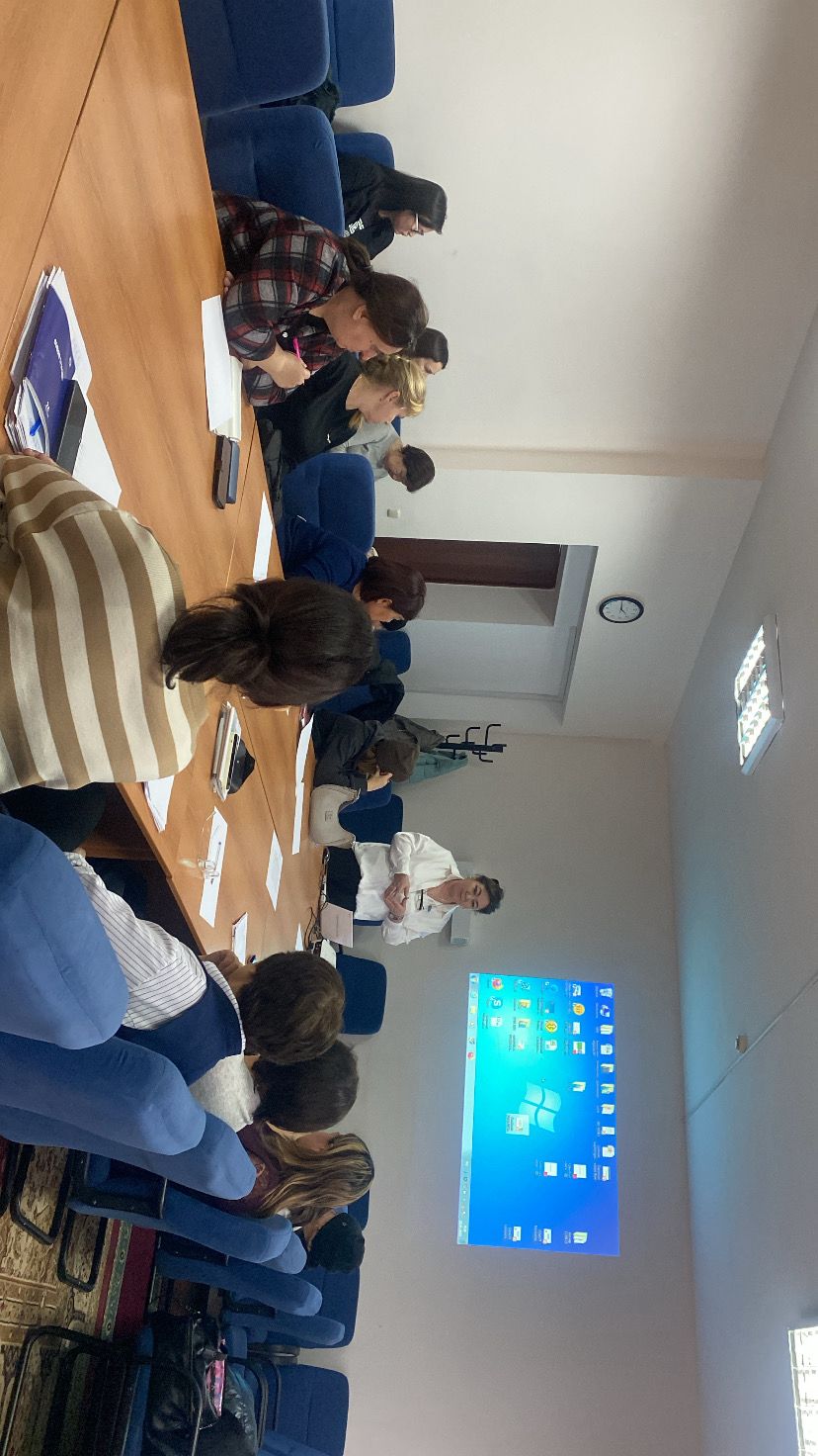 Әлеуметтік қызметкерлерге арналған тренинг