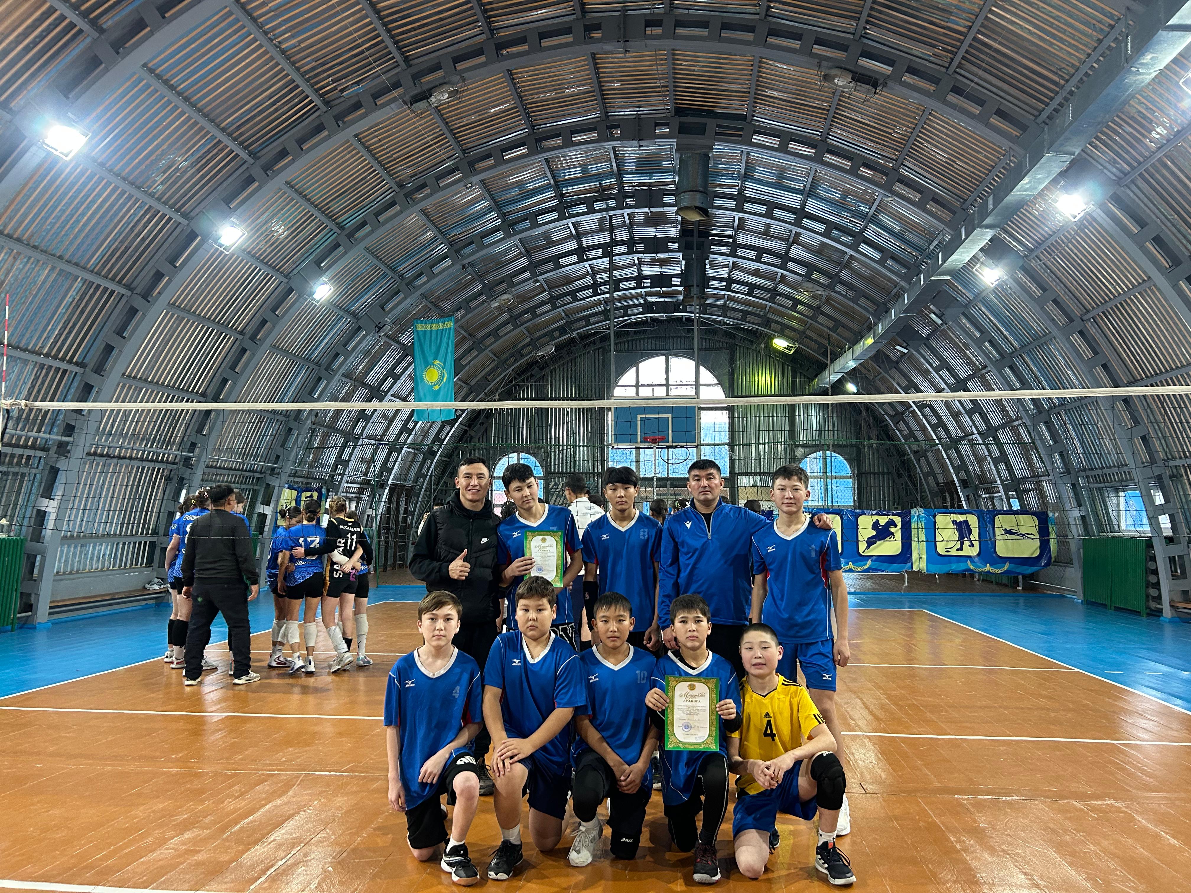 Школьная лига