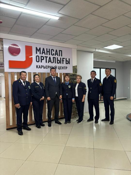 2025 жылдың 22 қазанында Ұлытау облысында борышкерлерге арналған бос жұмыс орындары жәрмеңкесі ұйымдастырылды