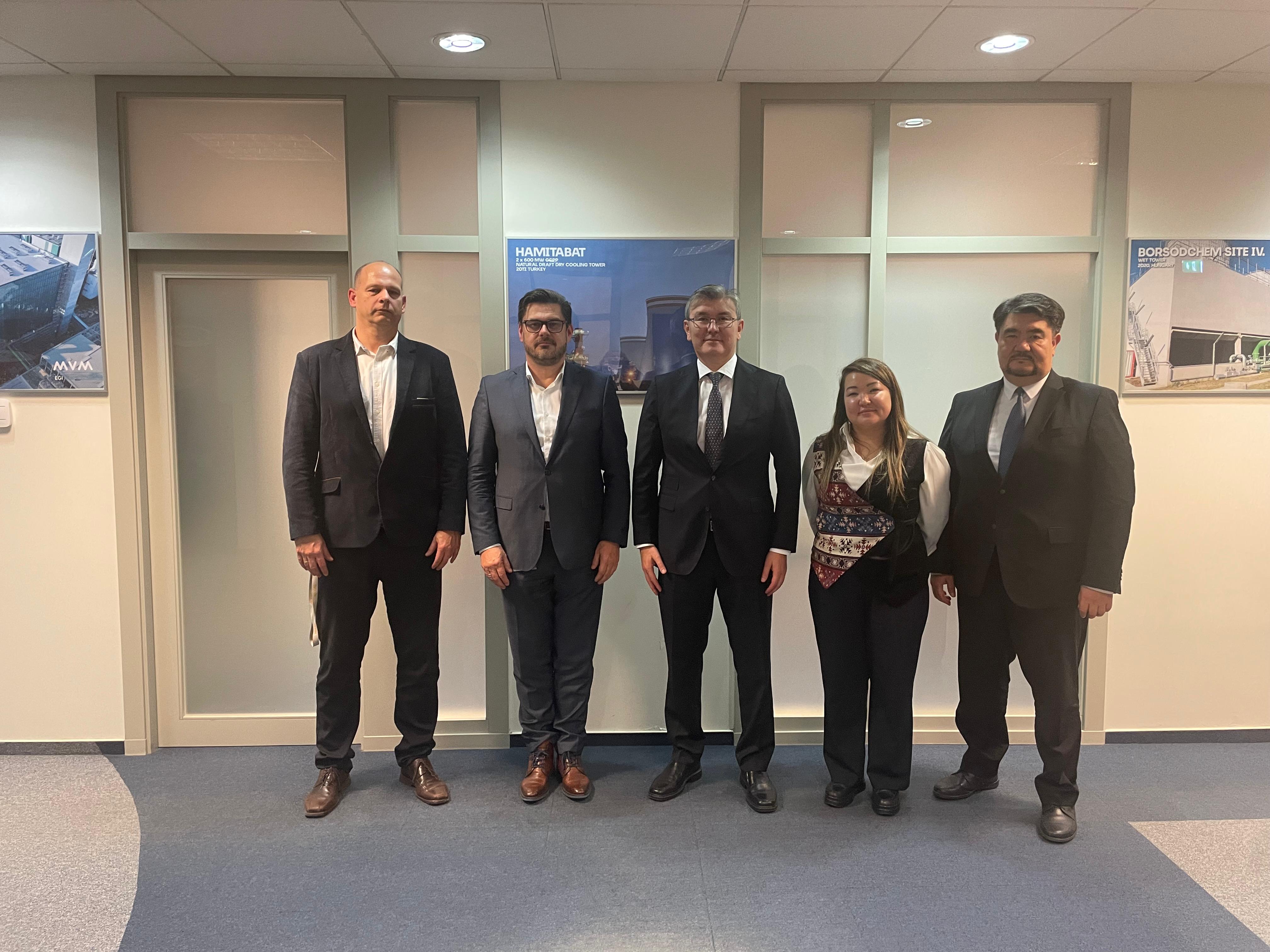 Өзара мүдделілік және стратегиялық диалог: Қазақстан Елшісінің «MVM EGI» компаниясымен кездесуі