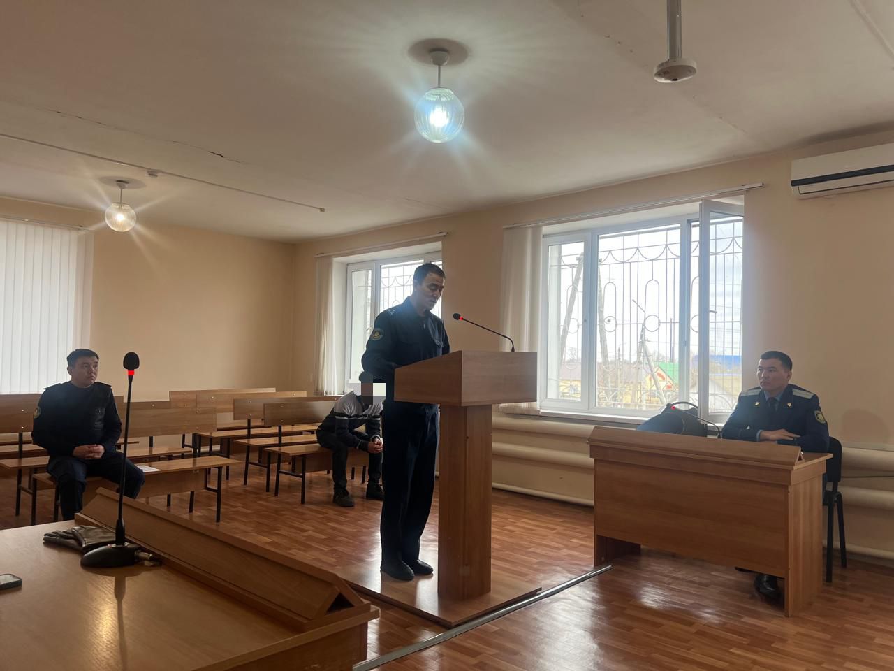 "Қазақстан Республикасының кейбір заңнамалық актілеріне Қазақстан Республикасының қылмыстық заңнамасын оңтайландыру мәселелері бойынша өзгерістер мен толықтырулар енгізу туралы" Қазақстан Республикасының №210-VIII ҚРЗ заңын қолдану