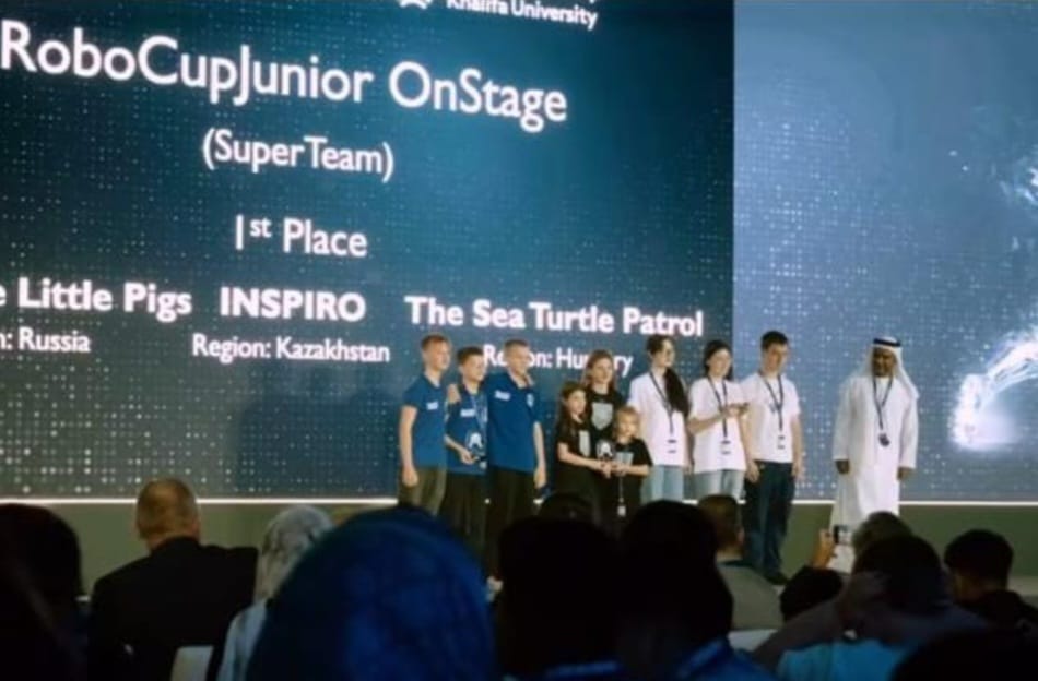 Карагандинские школьники победили на международных соревнованиях по робототехнике в Абу-Даби