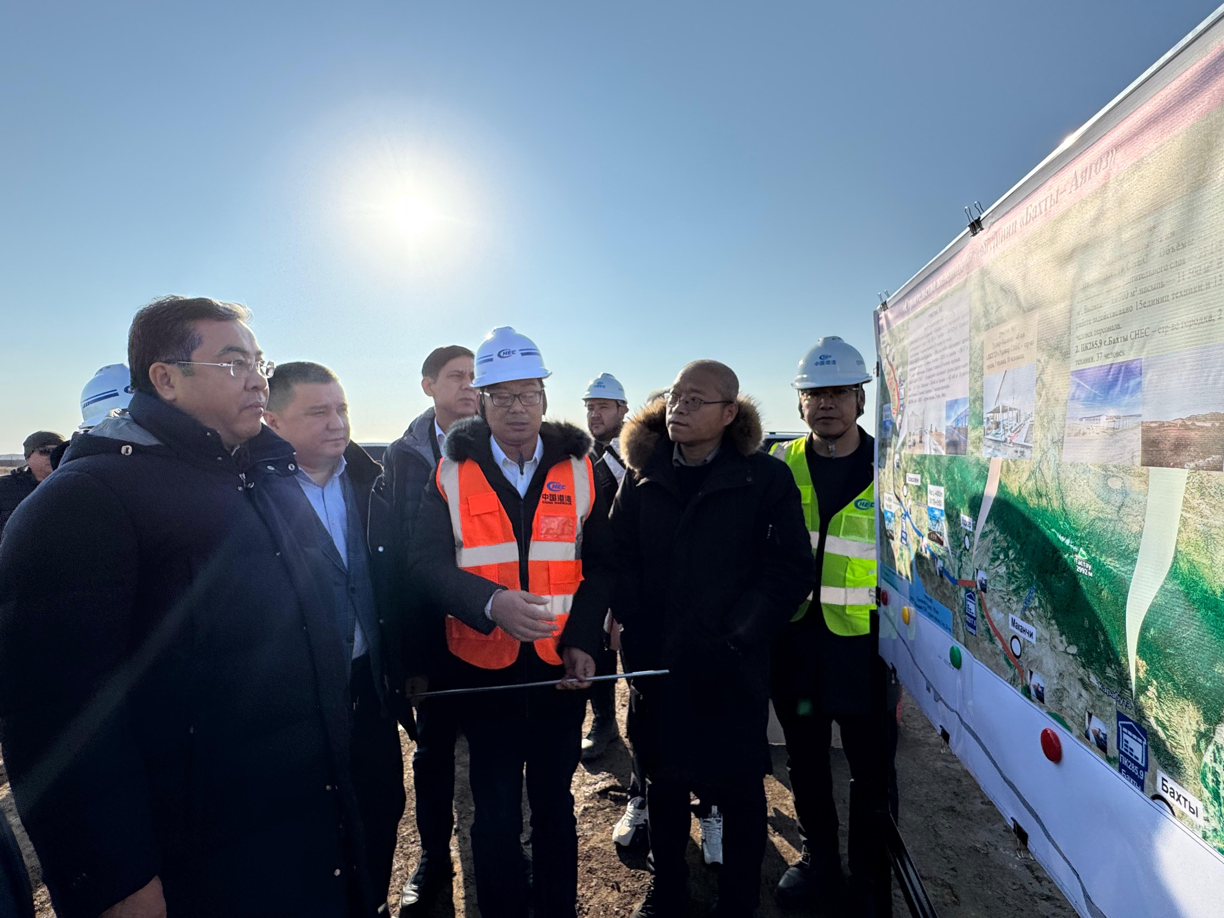 В области Абай проверили ход строительства железнодорожной линии «Бахты - Аягоз»