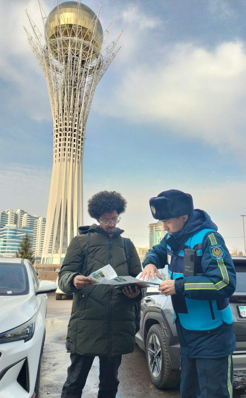 Астаналық турполиция шетелдік қонақтарға көмек көрсетті