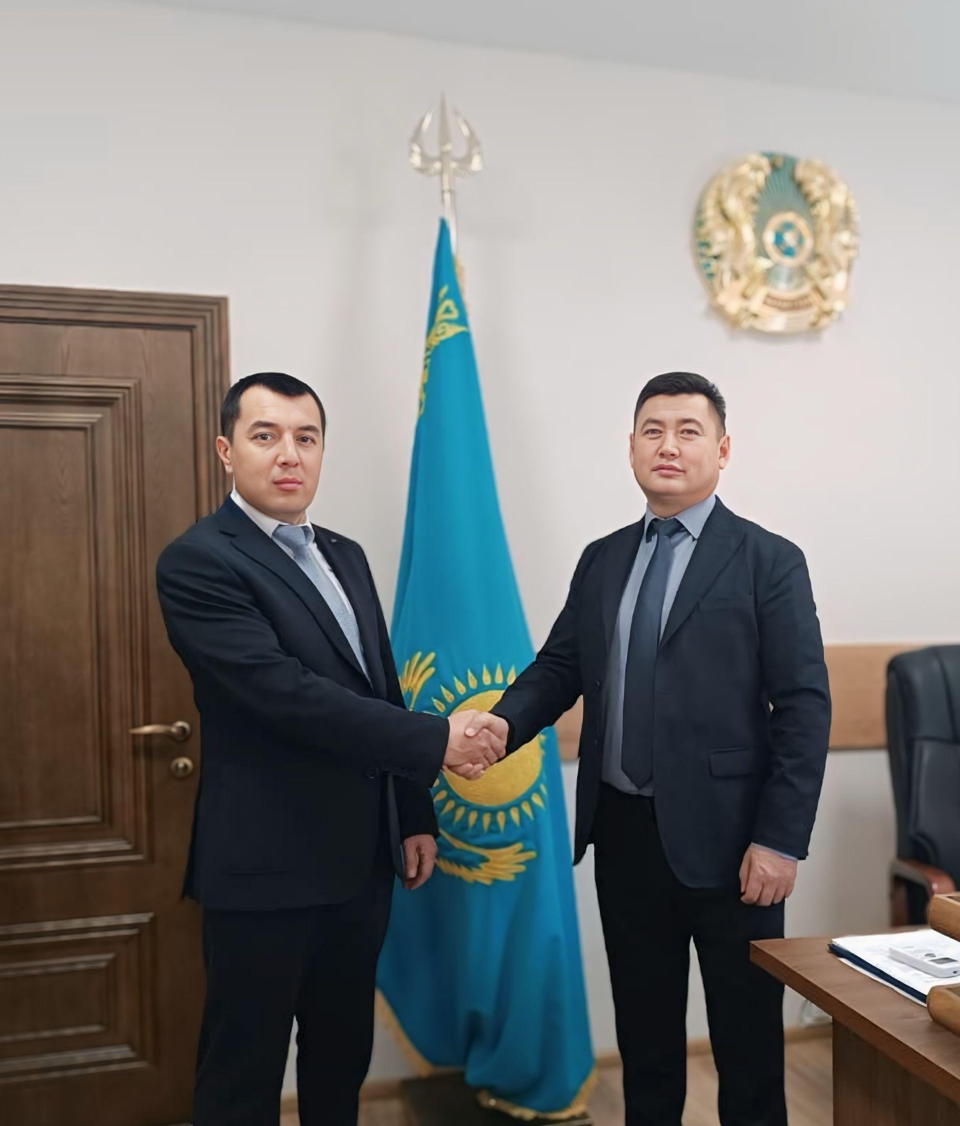 Су ресурстарын реттеу, қорғау және пайдалану комитеті төрағасының бұйрығымен Арман Халтуринұлы Акбаров Балқаш-Алакөл бассейндік су инспекциясы басшысының орынбасары лауазымына тағайындалды