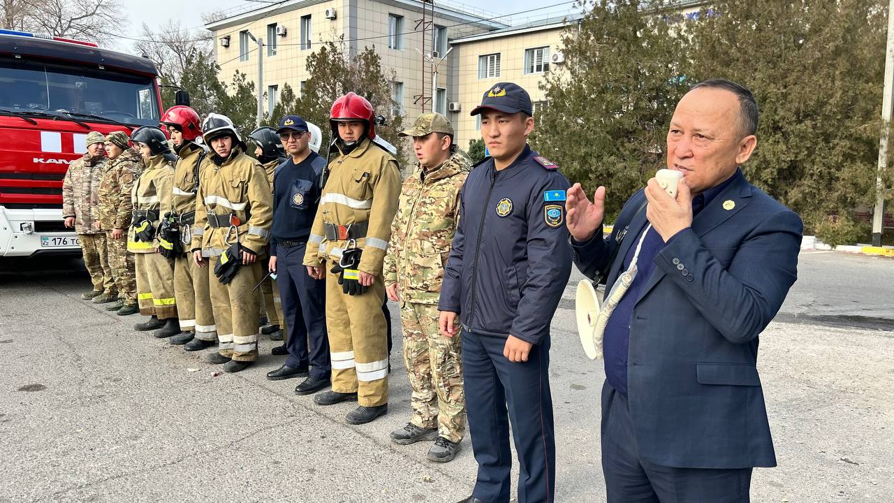 Тараз қаласындағы «Қазақстан теміржолы» филиалы ғимаратында өрт тактикалық сабақ өтті!