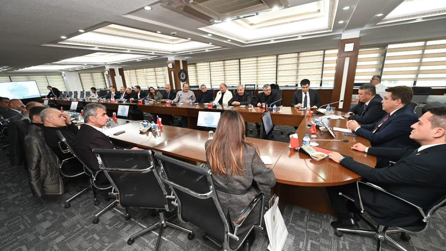 Денизли провинциясының Сауда-өнеркәсіп палатасы алаңында Қазақстанның инвестициялық әлеуетіне арналған дөңгелек үстел өтті