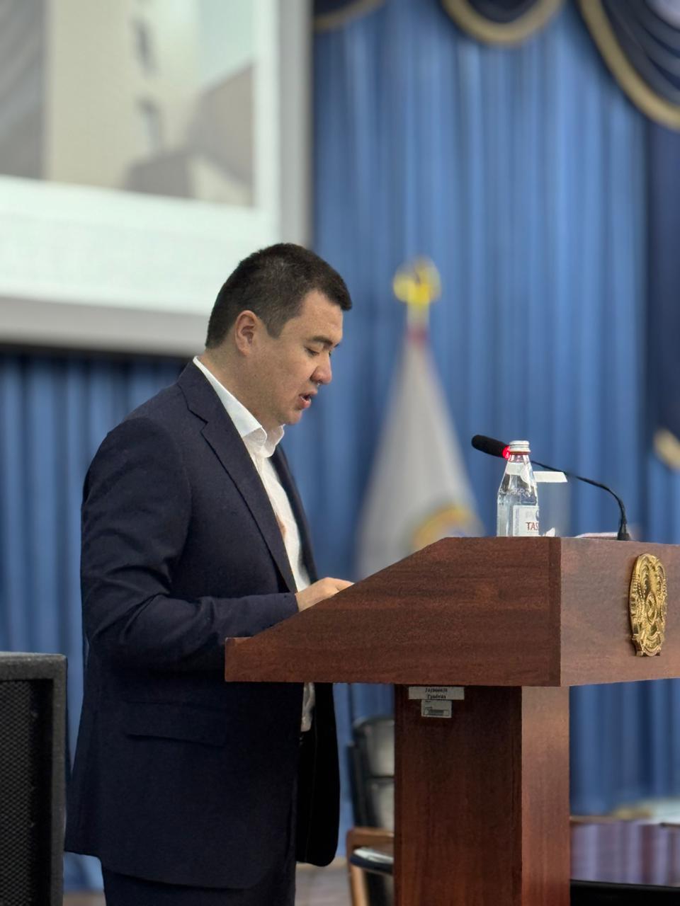 В Алматы проверяют ход капитальных ремонтов в медорганизациях