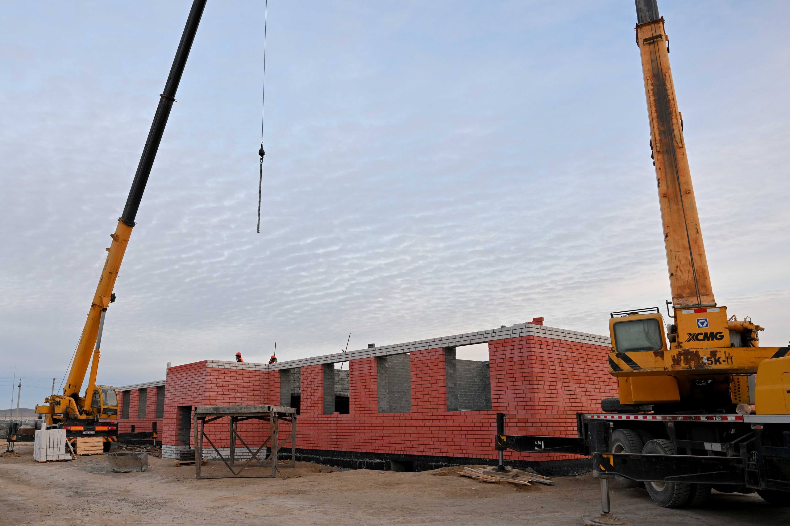 Суықбұлақ ауылында жаңа мектептің құрылысы жүргізілуде