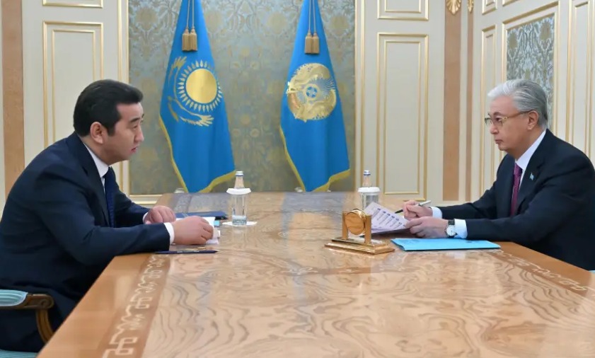 Президент заслушал доклад об итогах развития аграрного сектора за 10 месяцев 2025 года.