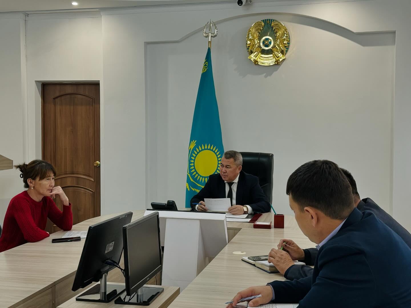 Рассмотрены личные обращения жителей