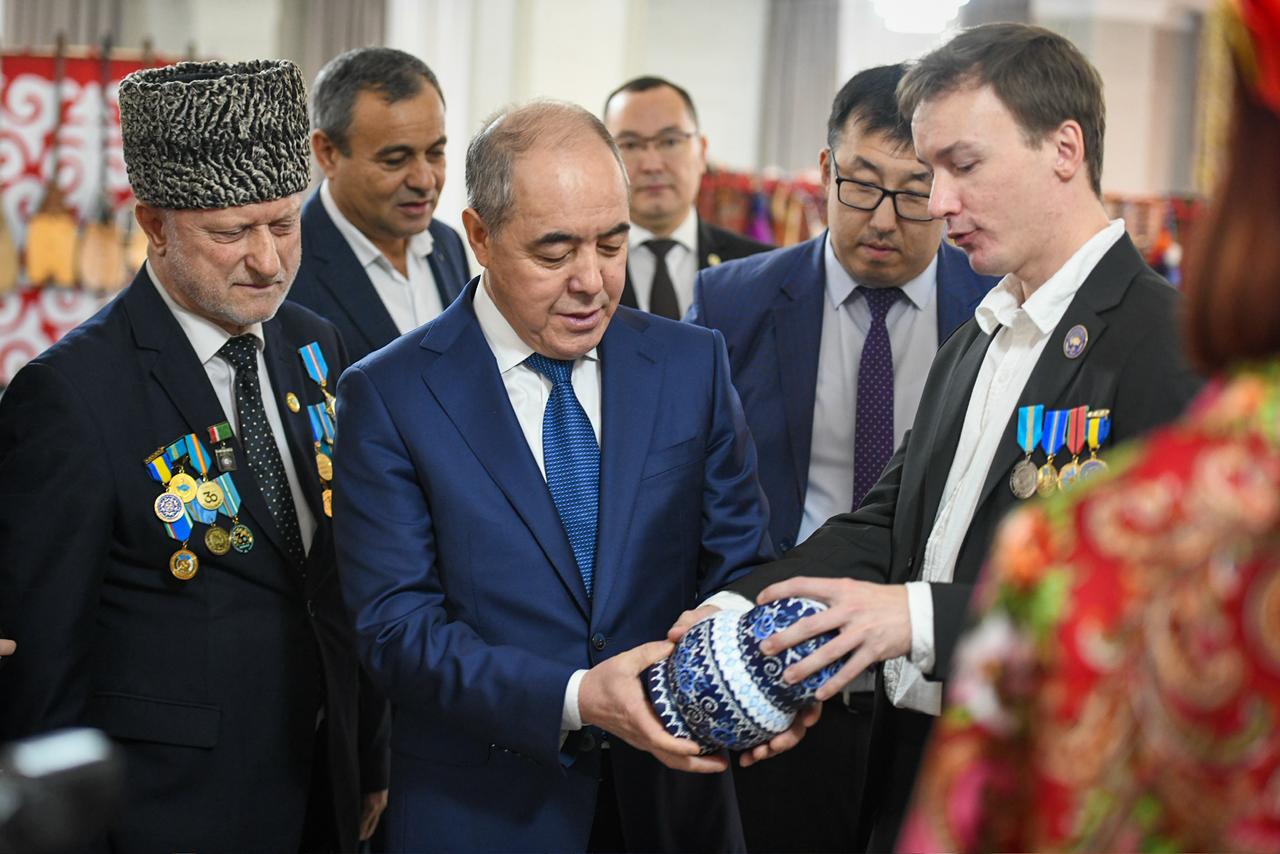 БҚО-ДА ҚХА-НЫҢ 30 ЖЫЛДЫҒЫНА АРНАЛҒАН «БІРЛІК ПЕН КЕЛІСІМ ЖОЛЫНДАҒЫ 30 ЖЫЛ» АТТЫ ҚОРЫТЫНДЫ ШАРА ӨТТІ