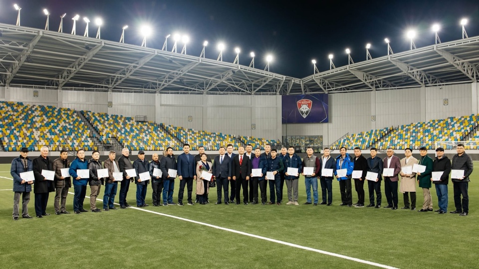 ҚАЙСАР АРЕНА: ҚҰРЫЛЫСШЫЛАР ЕҢБЕГІ ЕЛЕНДІ!