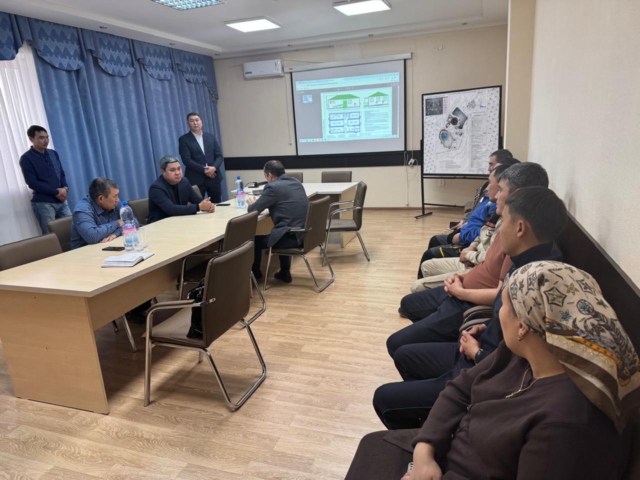 ВСТРЕЧИ АКИМА РАЙОНА С НАСЕЛЕНИЕМ ПРОДОЛЖАЮТСЯ