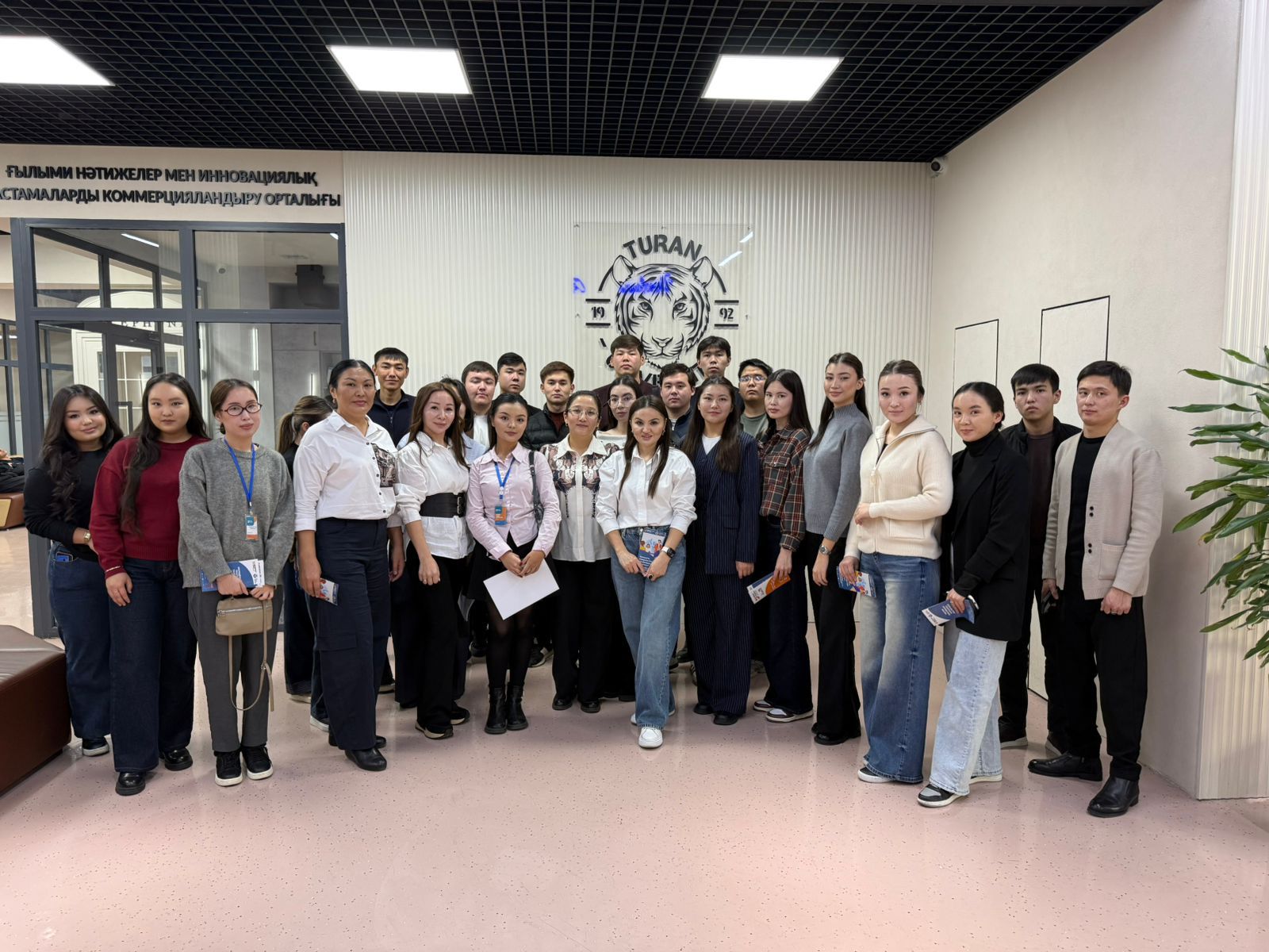 Тұран университетінде "Заң мен тәртіп"акциясы аясында құқықтық дәріс өткізілді