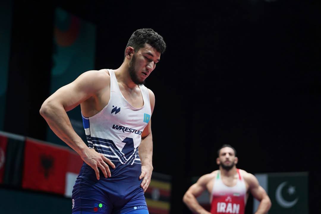 Казахстанский вольник Ризабек Айтмухан стал серебряным признром VI Игр исламской солидарности