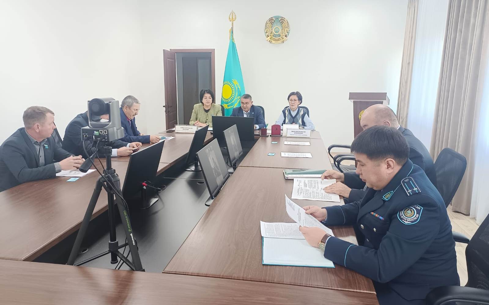 Кезекті отырыс өтті