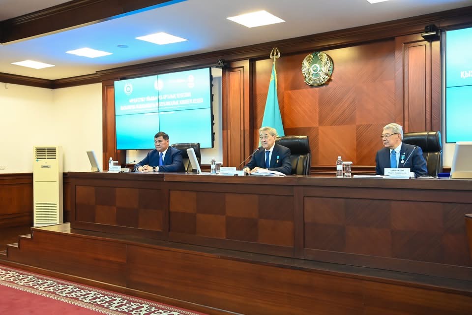 СЫР ӨҢІРІНДЕ РЕСПУБЛИКАЛЫҚ АРДАГЕРЛЕР КЕҢЕСІНІҢ КӨШПЕЛІ ОТЫРЫСЫ ӨТТІ