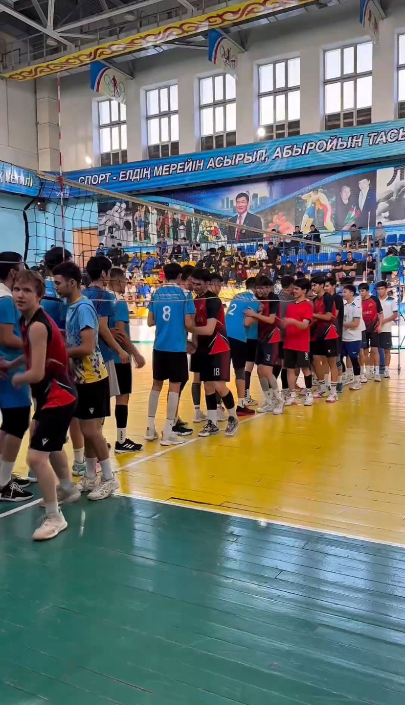 Состоялся открытый чемпионат города Семей по волейболу среди мужских команд