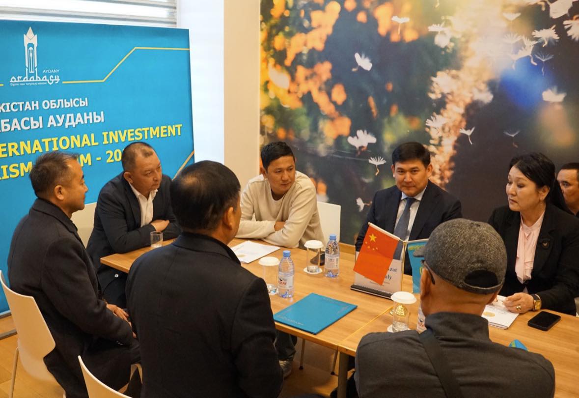 ТҮРКІСТАНДА ӨТІП ЖАТҚАН ХАЛЫҚАРАЛЫҚ ФОРУМДА ОРДАБАСЫ АУДАНЫНЫҢ ИНВЕСТИЦИЯЛЫҚ МҮМКІНДІКТЕРІ ТАНЫСТЫРЫЛДЫ