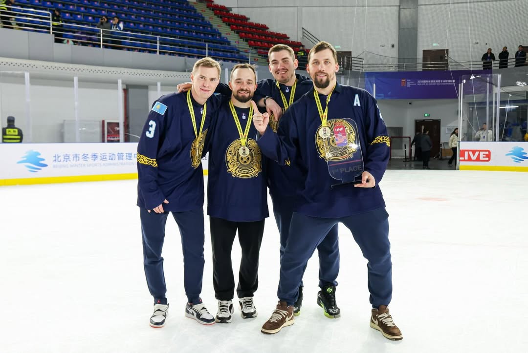 «Сарыарқа» ойыншылары хоккейден Азия чемпиондары атанды!