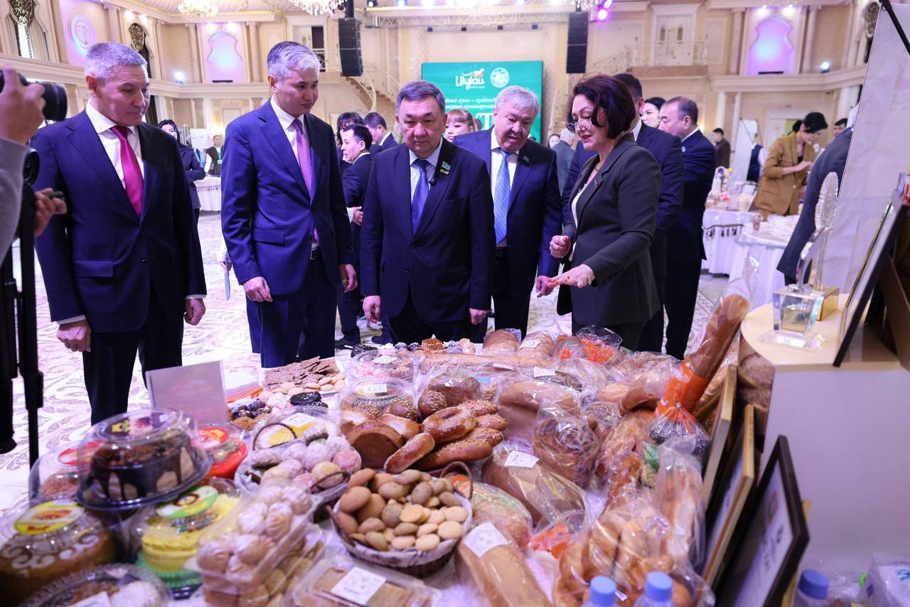 Ауыл шаруашылығы қызметкерлері күніне орай аймақтық фестиваль өтті