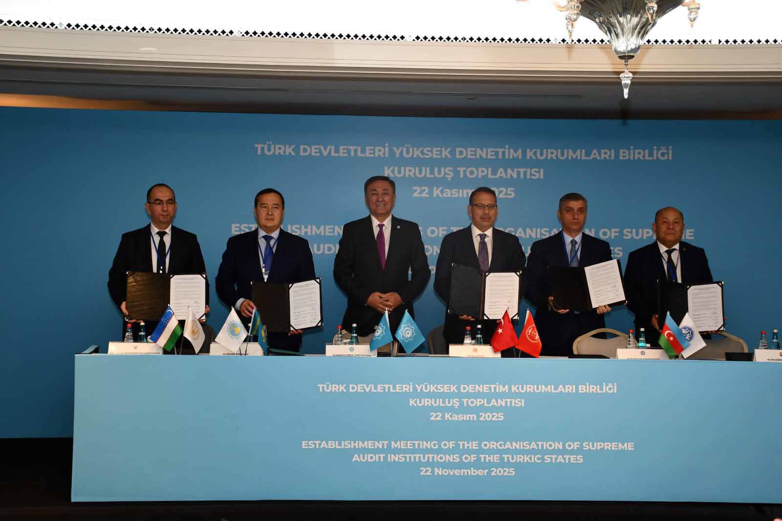 В Стамбуле подписана декларация о создании организации высших органов аудита тюркских государств – TÜRKSAI