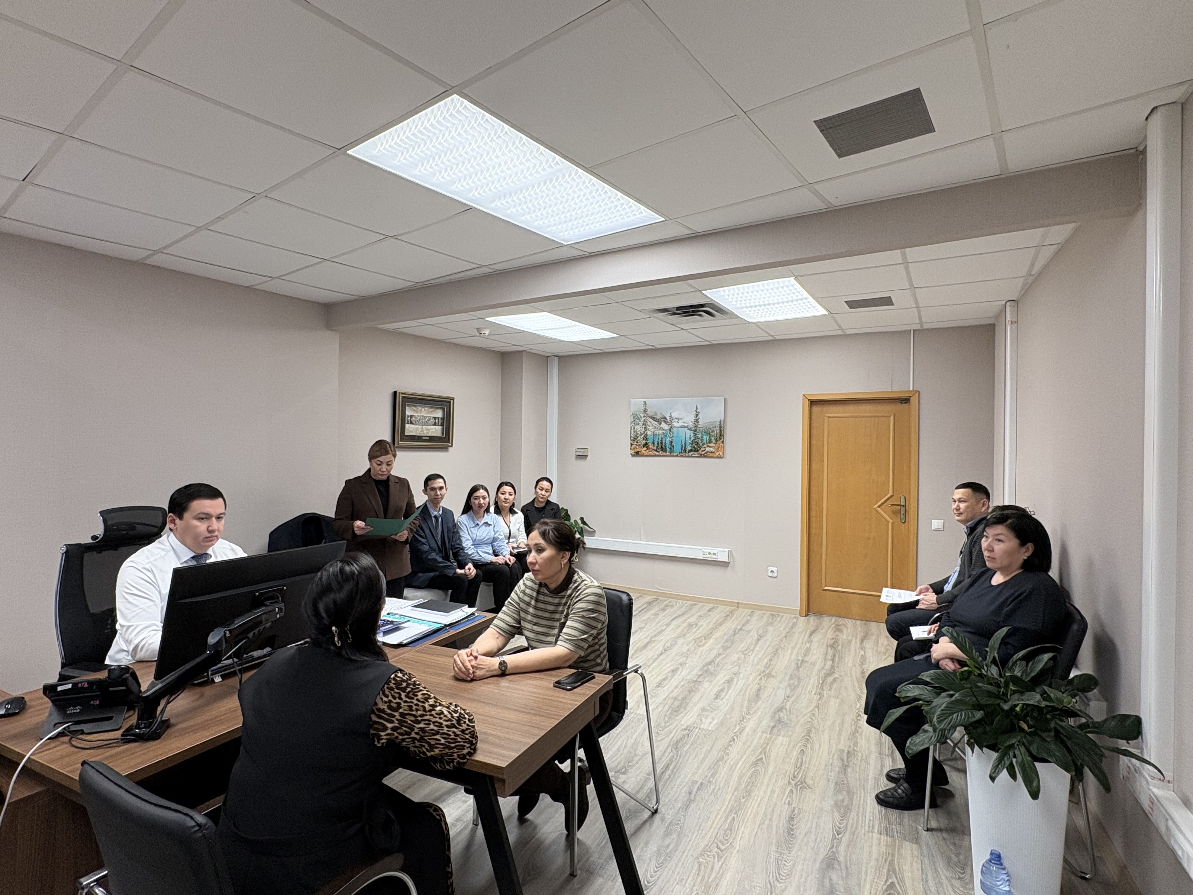 Разъяснительная работа для работников Административного управления