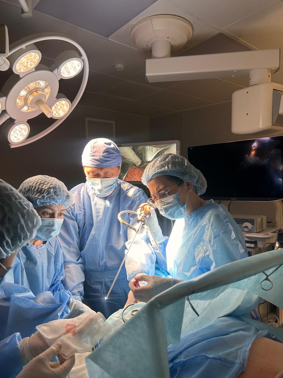 В Жамбылском онкоцентре внедрена современная технология ICG-лимфографии в онкогинекологии