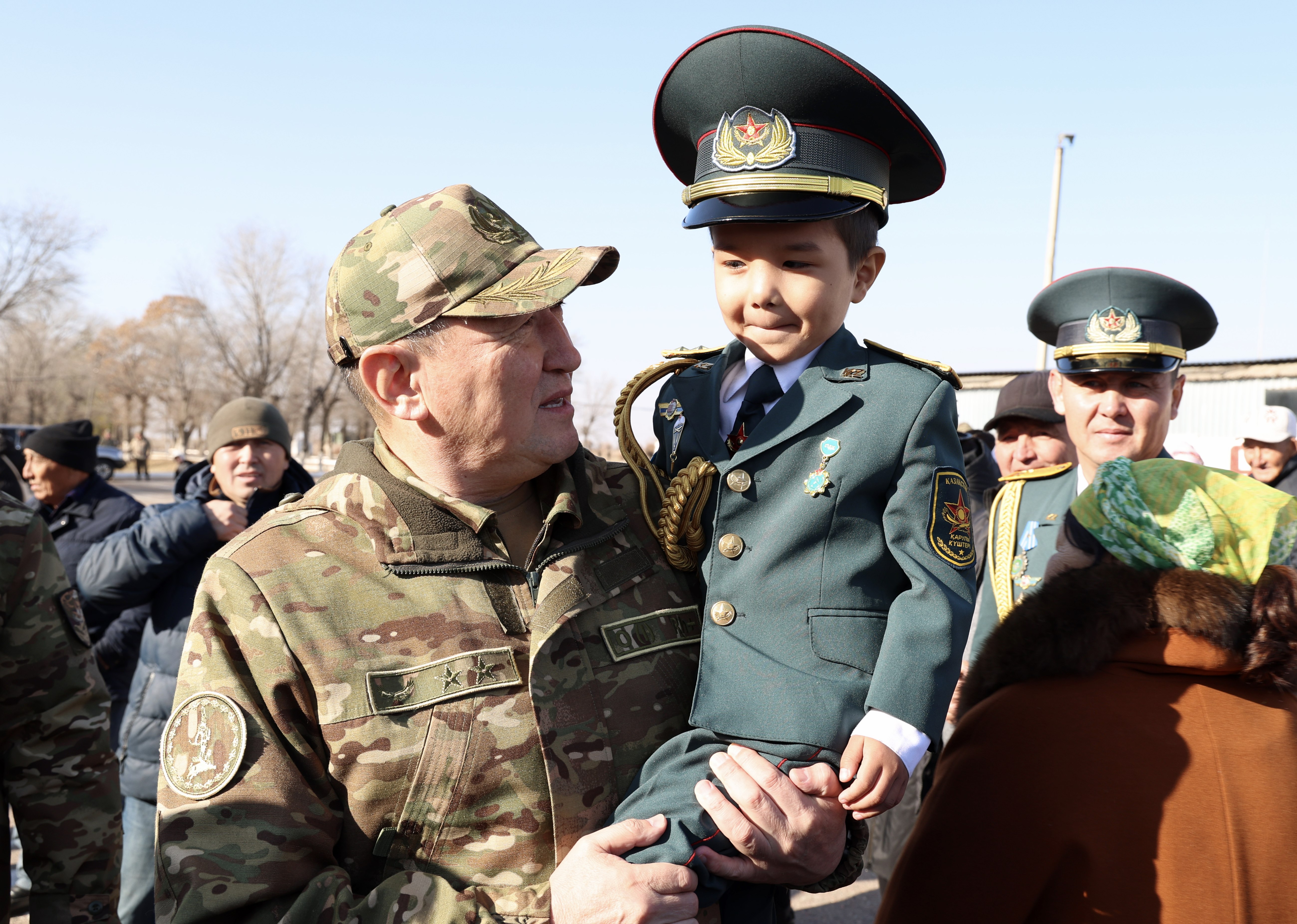 Министр обороны совершил рабочую поездку в Жамбылскую область  