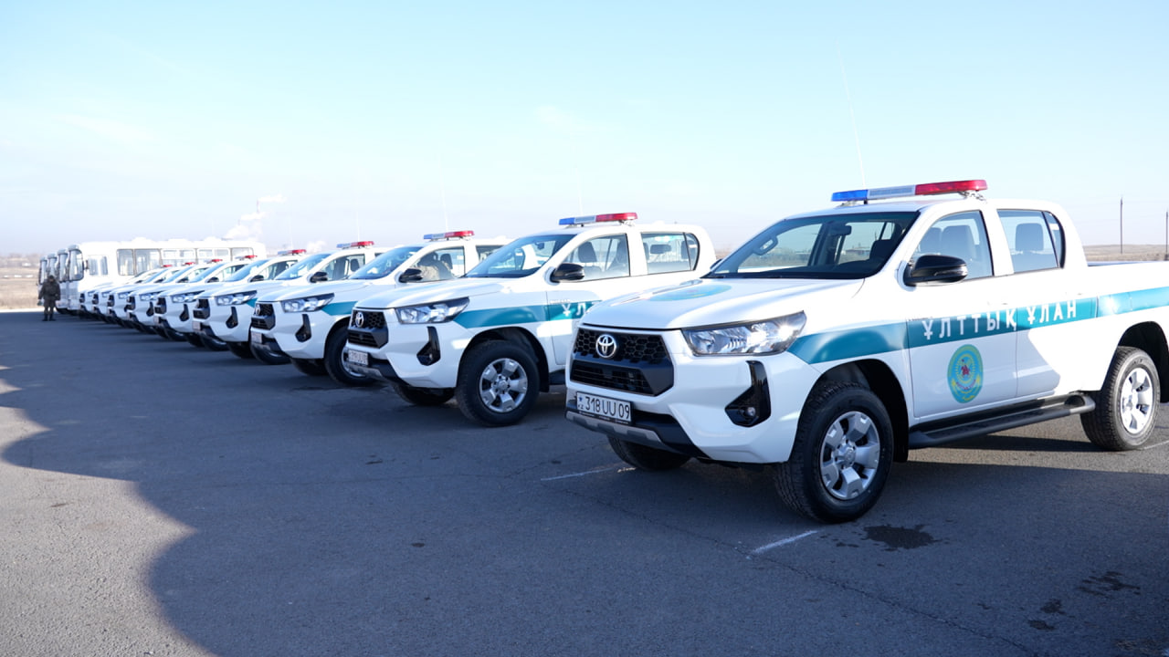 Қарағандыда ұландықтарға жаңа қызметтік автокөліктердің кілттері табысталды