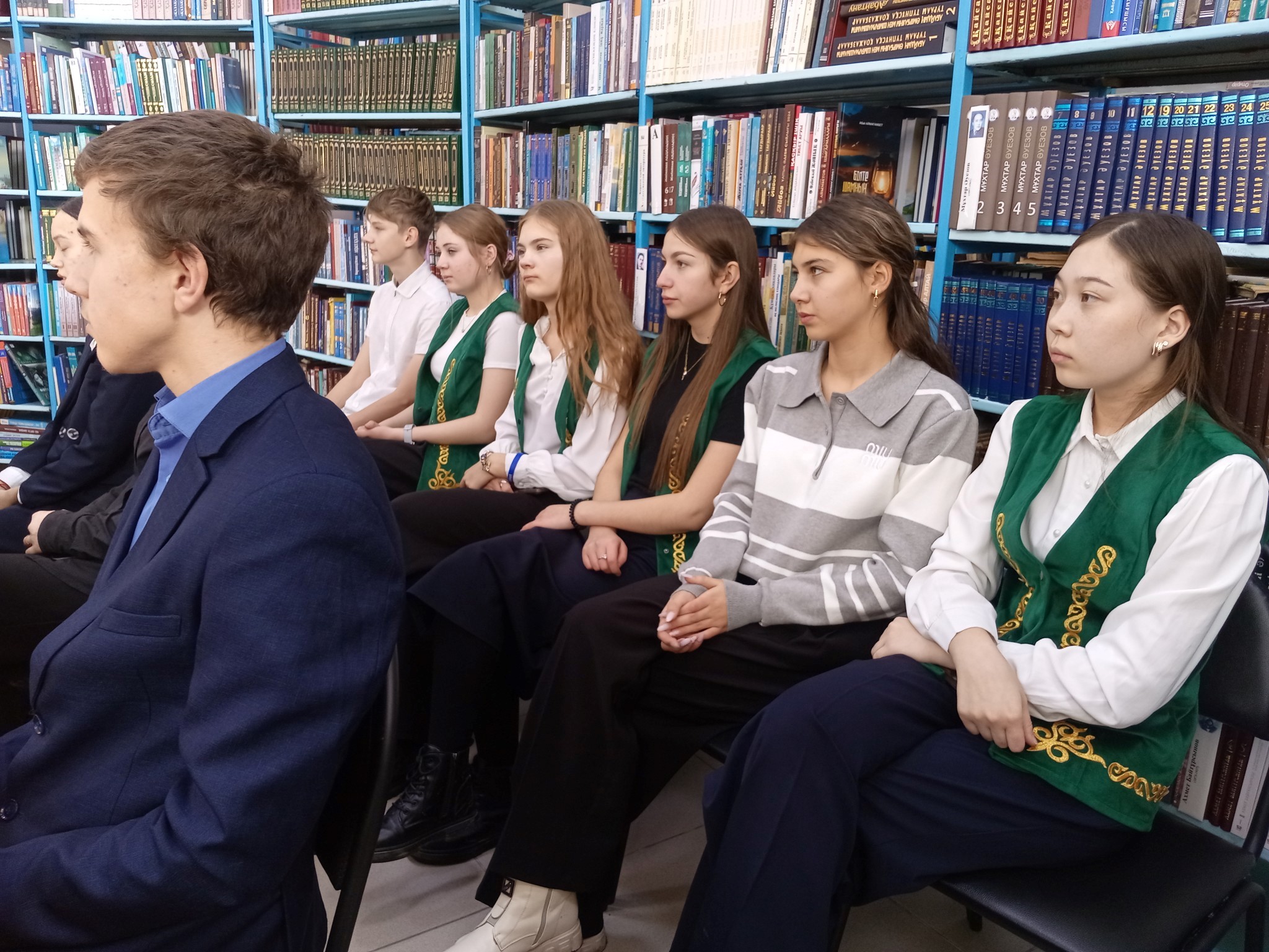 Еңбек-елдің тірегі