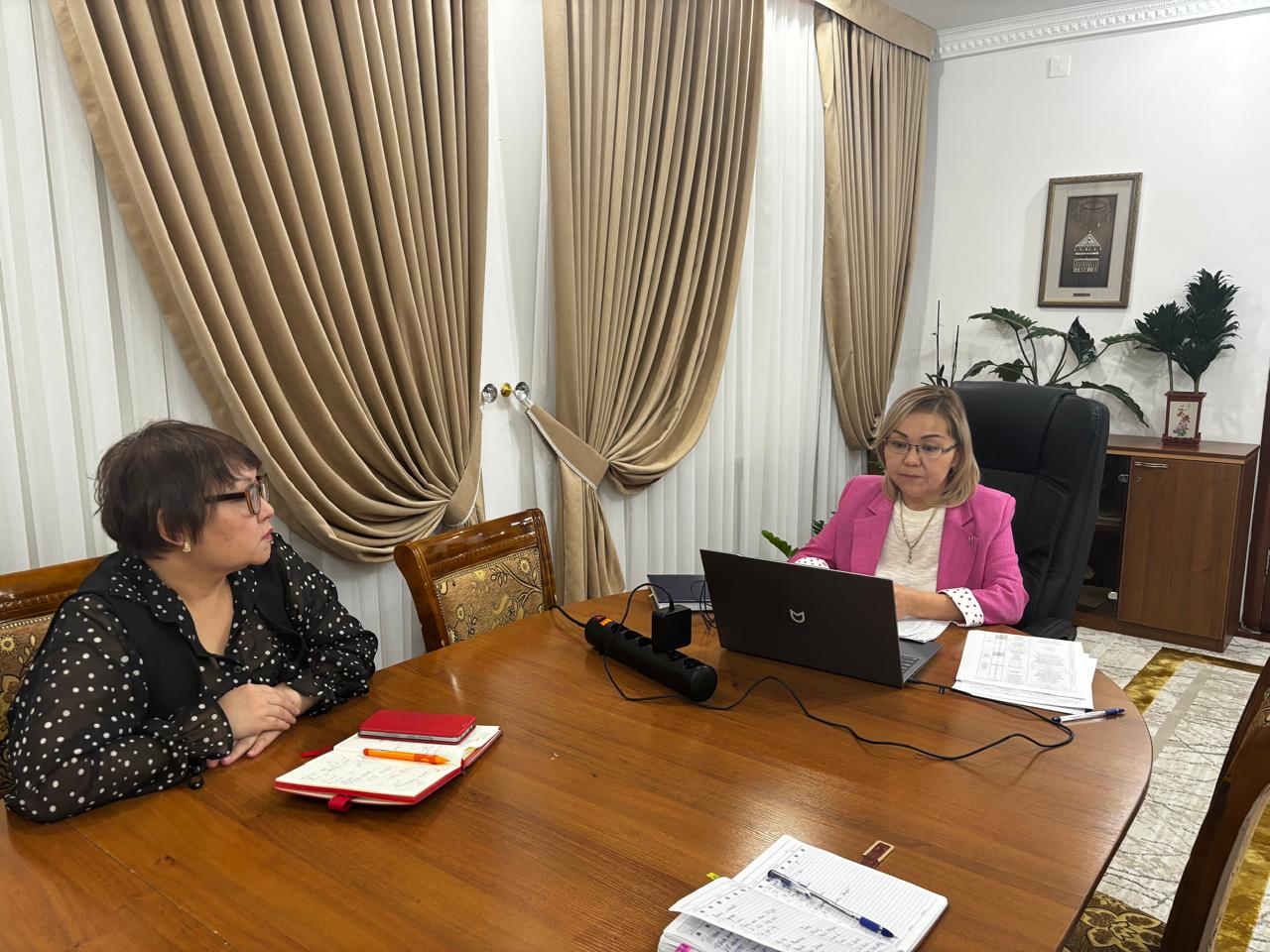 “ДӘРІЛІК ЗАТТАР АЙНАЛЫМЫ САЛАСЫНДАҒЫ ӨЗЕКТІ МӘСЕЛЕЛЕР” ТАҚЫРЫБЫНДА ЖИНАЛЫС ӨТКІЗІЛДІ