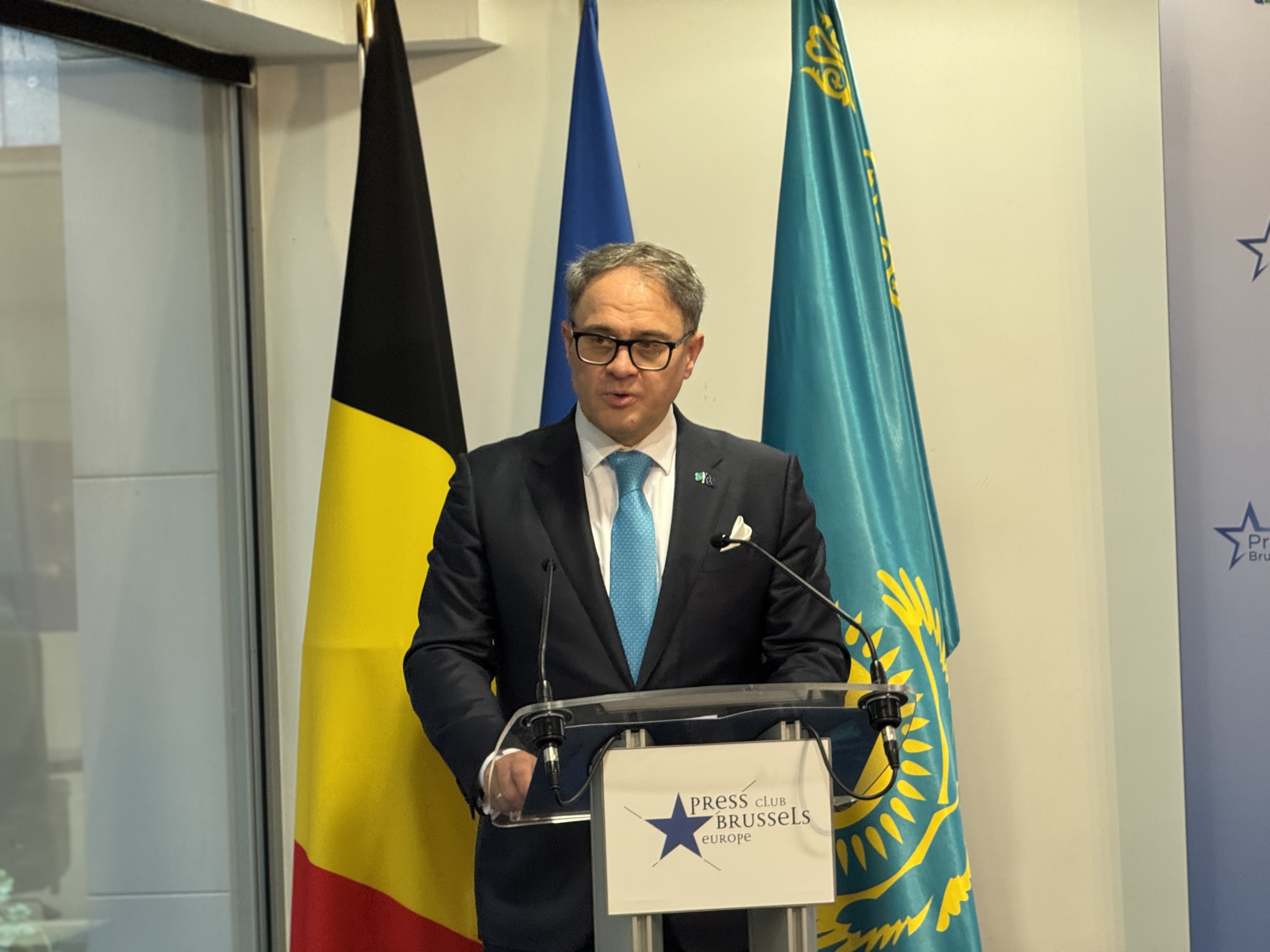 ЕО жанында Қазақстанның Тұрақты өкілі,  Елші Роман Василенконың «Қазақстан – ЕО: кеңейтілген әріптестіктің 10 жылдығынан кейін не күтеміз?» атты  баспасөз-брифингіндегі сөзі Брюссель баспасөз клубы 2025 жылғы 24 қараша