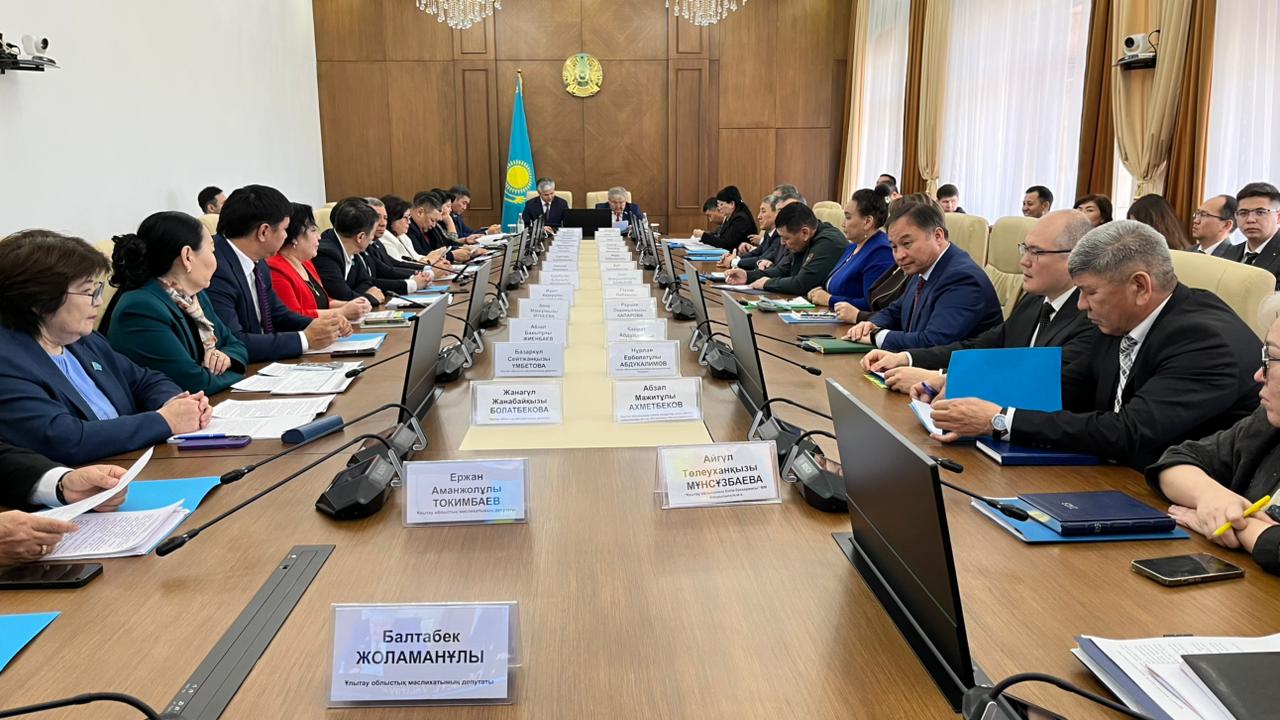 VIII шақырылған Ұлытау облыстық мәслихатының кезектен тыс XXIХ сессиясының күн тәртібінде қаралған сұрақтар