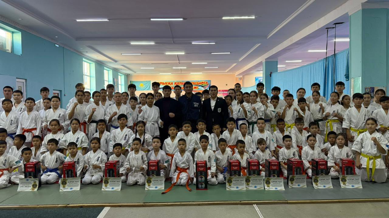 В Кызылорде прошли соревнования по каратэ в рамках антинаркотической акции
