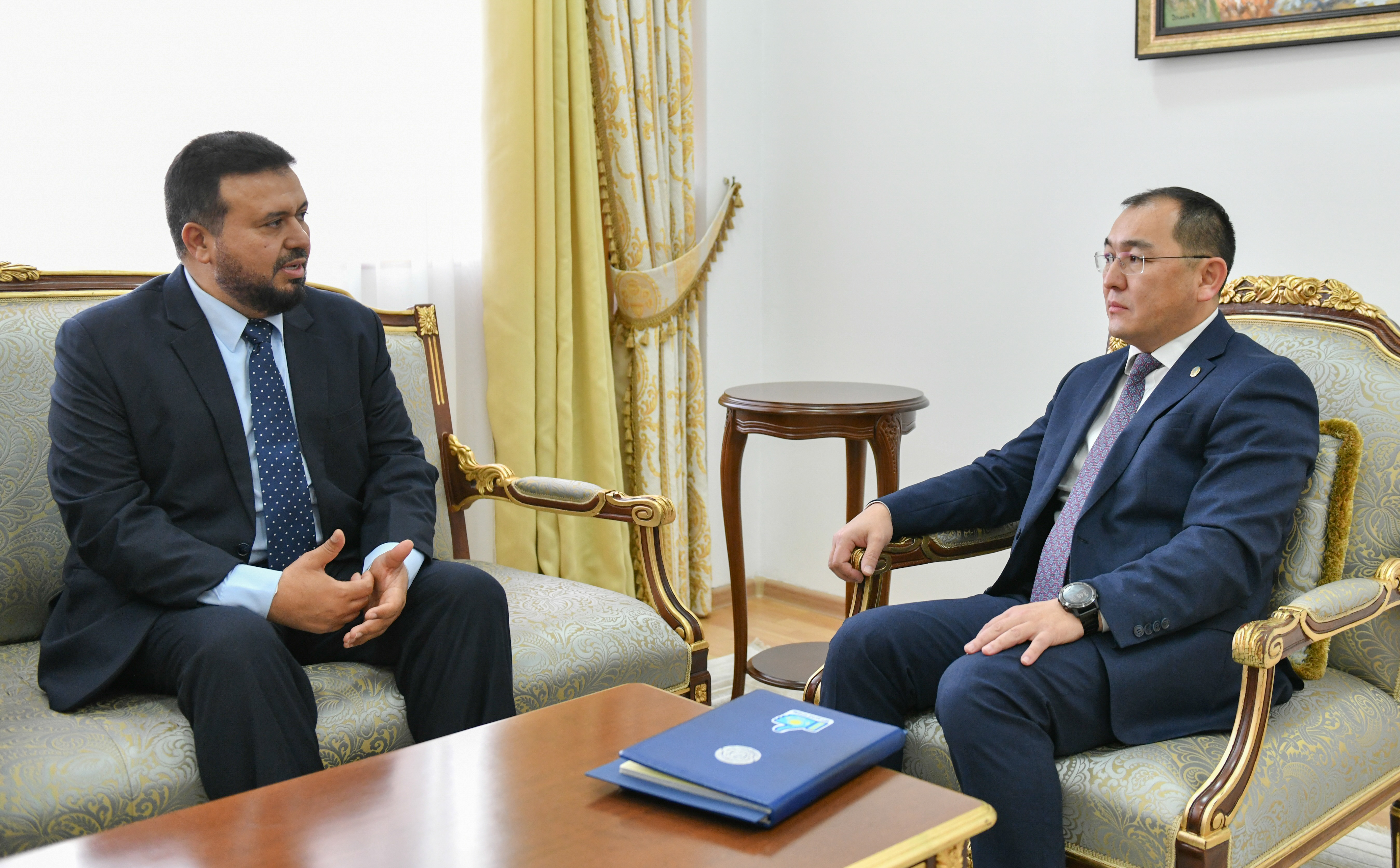 Қазақстан СІМ-де «Әл-Джазира» телеарнасының өкілімен кездесу өтті