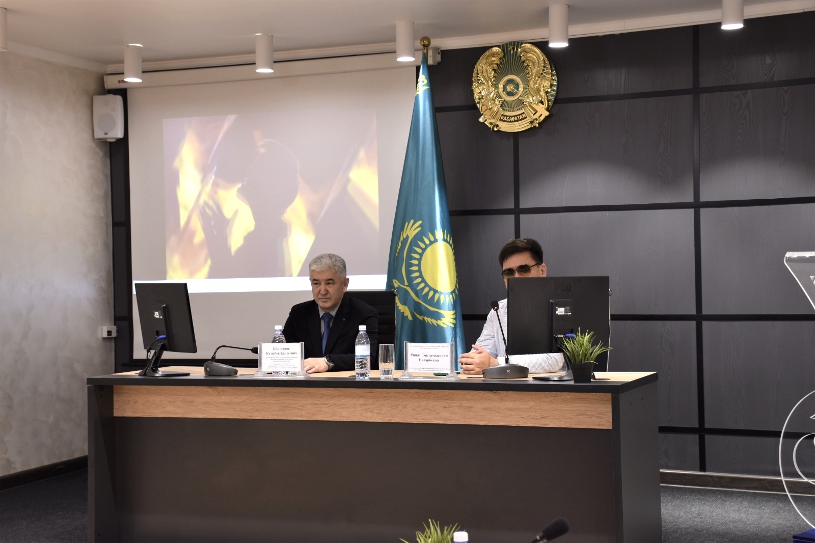 Шығыс Қазақстан облысы бойынша Мемлекеттік кірістер департаментінде мемлекеттік қызметшілерді деструктивті діни ағымдардың қызметіне тартуға жол бермеу жөніндегі семинар