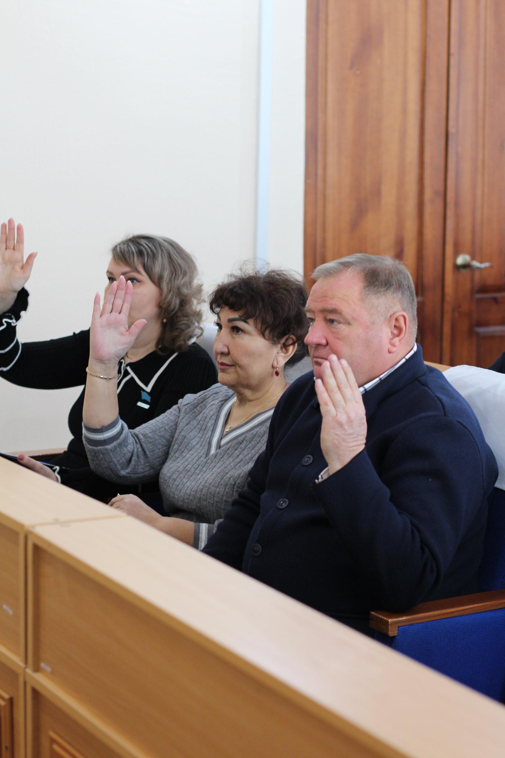 Состоялось заседание внеочередной двадцать восьмой сессии Глубоковского районного маслихата