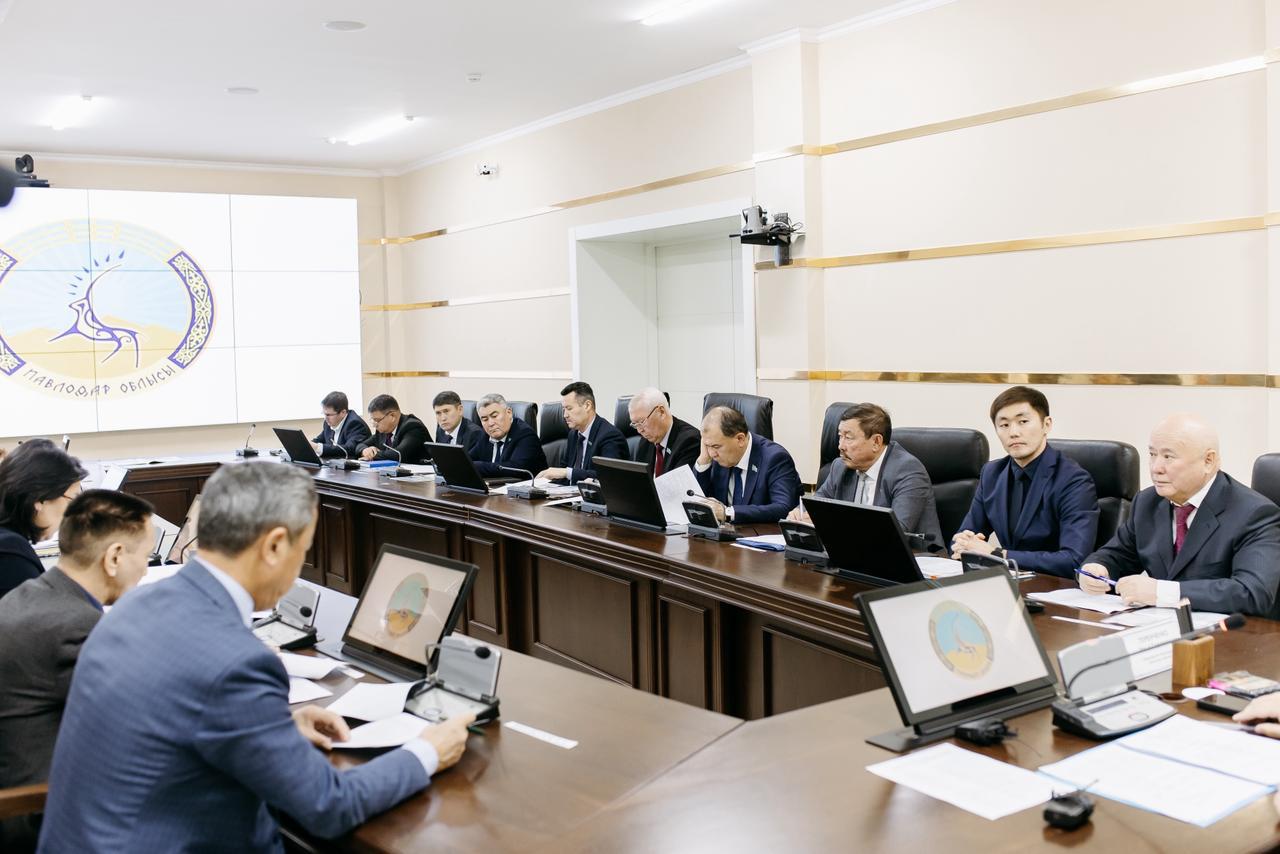 Қазақстан Республикасының "Республикасындағы жергілікті мемлекеттік басқару және өзін-өзі басқару туралы" Заңына өзгерістер мен толықтырулар енгізу туралы" Қазақстан Республикасы Заңының жобасын талқылау жөніндегі кеңес