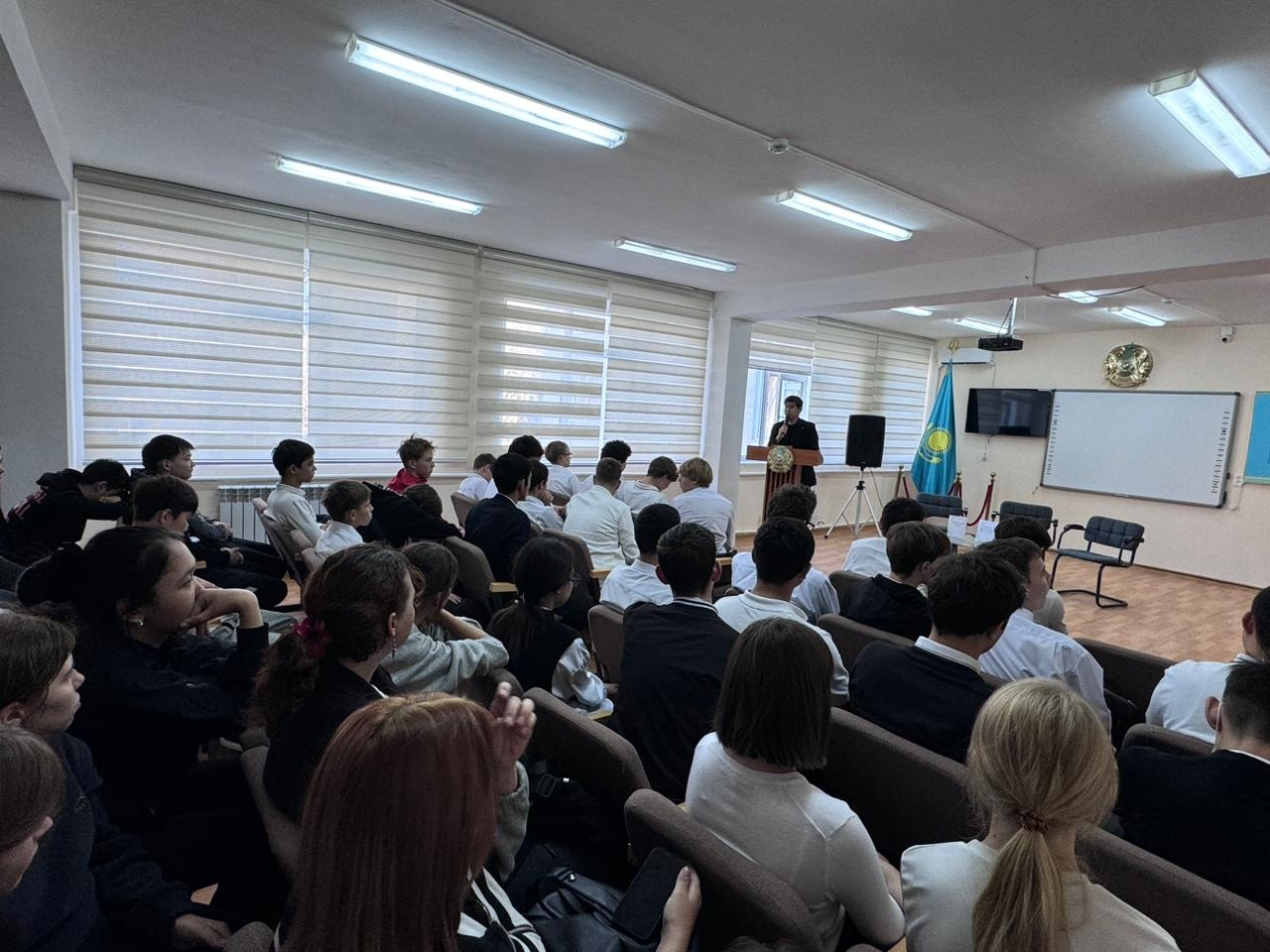 В ЖАМБЫЛСКОЙ ОБЛАСТИ В РАМКАХ ЭКОЛОГИЧЕСКОЙ АКЦИИ «ТАЗА ҚАЗАҚСТАН» СОСТОЯЛАСЬ ВСТРЕЧА С МОЛОДЁЖЬЮ