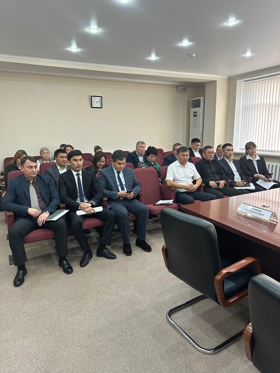 25 ноября 2025 года КГУ «Управление сельского хозяйства и земельных отношений акимата Северо-Казахстанской области» проведено совещание с местными исполнительными органами районов по вопросу своевременной выплаты дивидендов и оказанию социальной помощи участникам долевого землепользования сельхозтоваропроизводителями районов