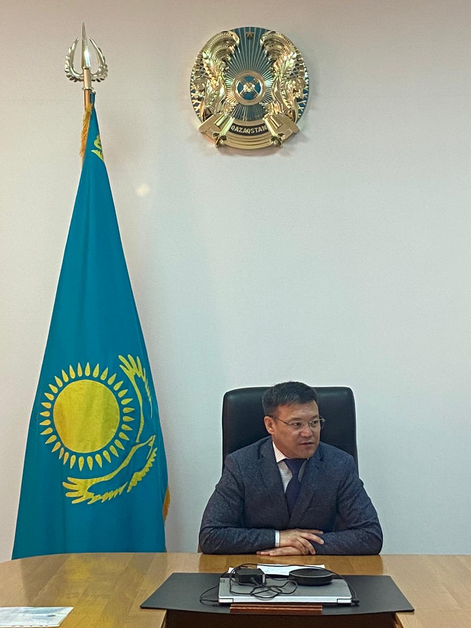 Уполномоченным по этике Уалихановского района проведена разъяснительная работа с впервые принятыми на государственную службу