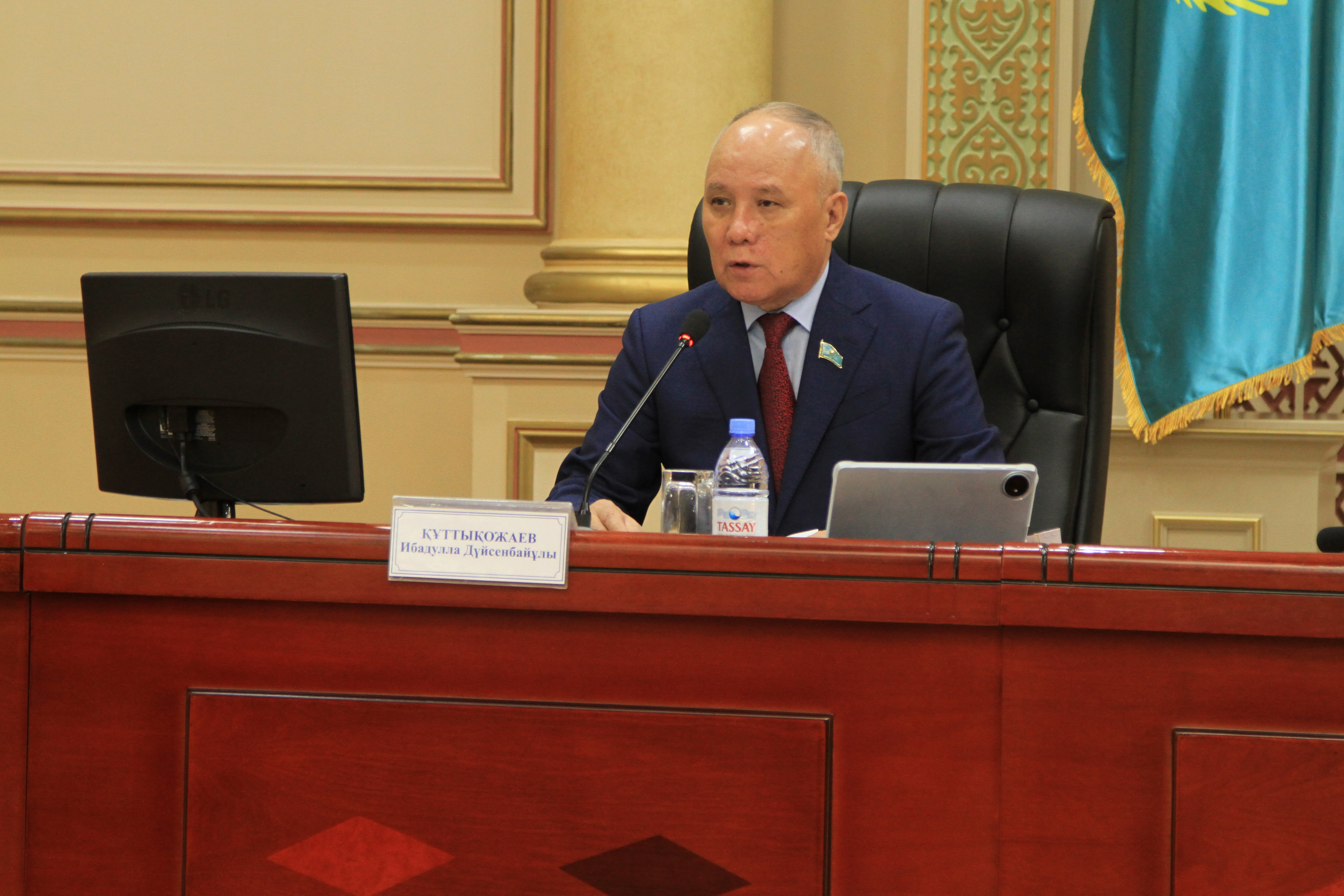 ҚАЛАЛЫҚ МӘСЛИХАТ ДЕПУТАТТАРЫ «2026–2028 ЖЫЛДАРҒА АРНАЛҒАН ҚАЛАЛЫҚ БЮДЖЕТ ЖОБАСЫН» ТАЛҚЫЛАДЫ