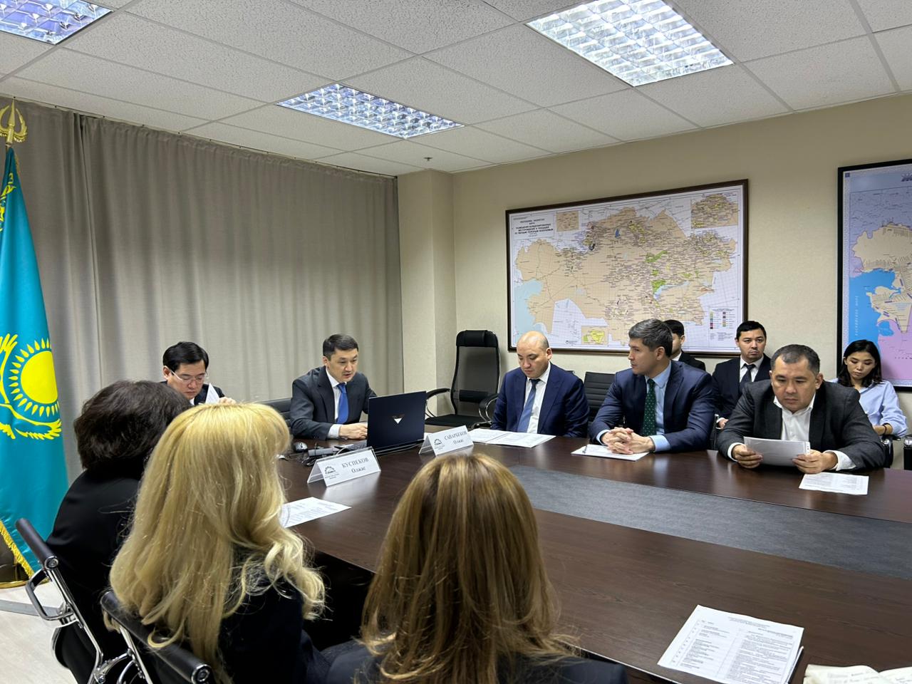 Жеке тұлғаларға автолизинг қызметін дамыту мәселелері талқыланды