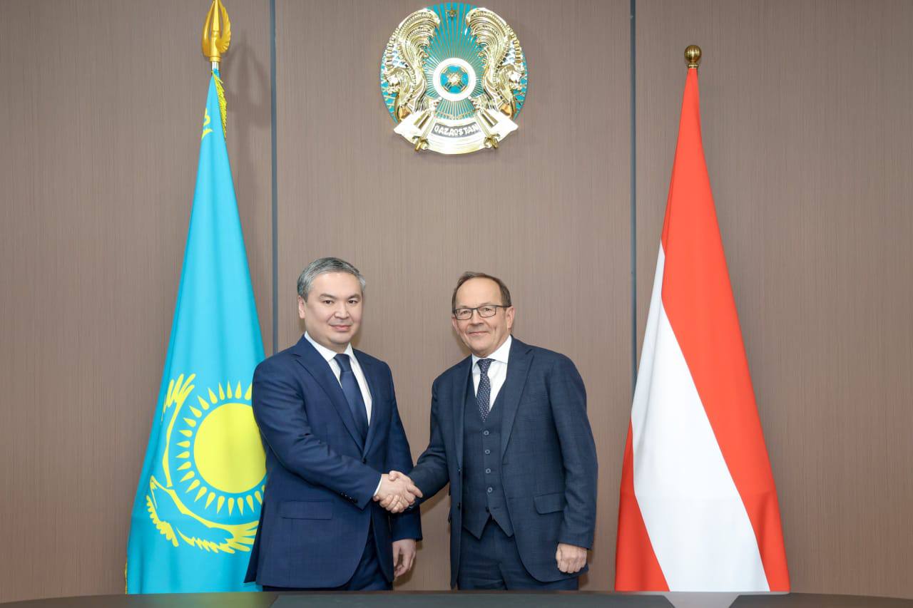 Министр Ерсайын Нагаспаев встретился со Вторым Президентом Национального собрания Австрии Петером Хаубнером